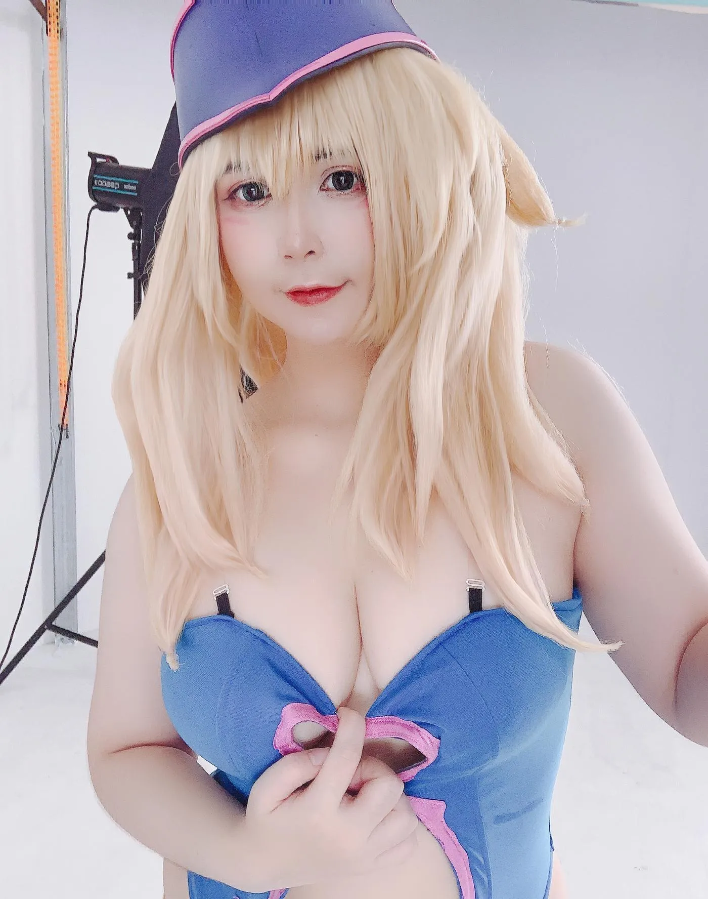 Uy Uy – NO.16 -Dark Magicial Girl [63P]插图3